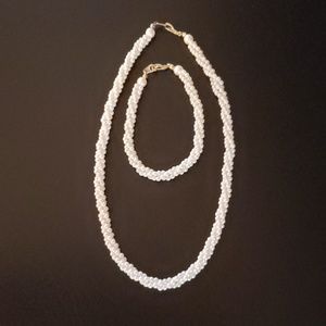 Faux Twisted pearl necklace and bracelet